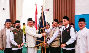 Benyamin Lepas Keberangkatan 389 Calon Jemaah Haji Asal Tangsel