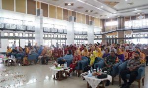 Wali Kota Molen dan Ketua PKK Hadiri Acara Perpisahan dan Pelepasan Kelas IX SMP Negeri 2