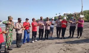 Kasat Binmas Polres Tabanan Lepas Tukik