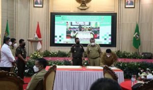 Wujudkan Daerah Bebas KKN, Pemkot Tangsel Tandatangani Pakta Integritas dengan Kejari