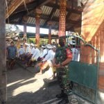 Babinsa Koramil 1616-04/Blahbatuh, Amankan Giat Upacara di Desa Keramas