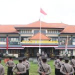 Waka Polres Klungkung Lepas 26 Orang Siswa Latja