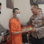 Kapolres Bitung dan Tahanan Polres Makan Siang Bersama