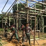 Satgas Yonarmed 19/105 Bogani  Dirikan Gereja di Desa Muakan