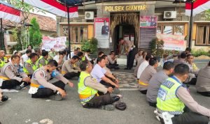 Kapolsek Gianyar Sembahyang Bersama Syukuran Hari Bhayangkara Ke-76