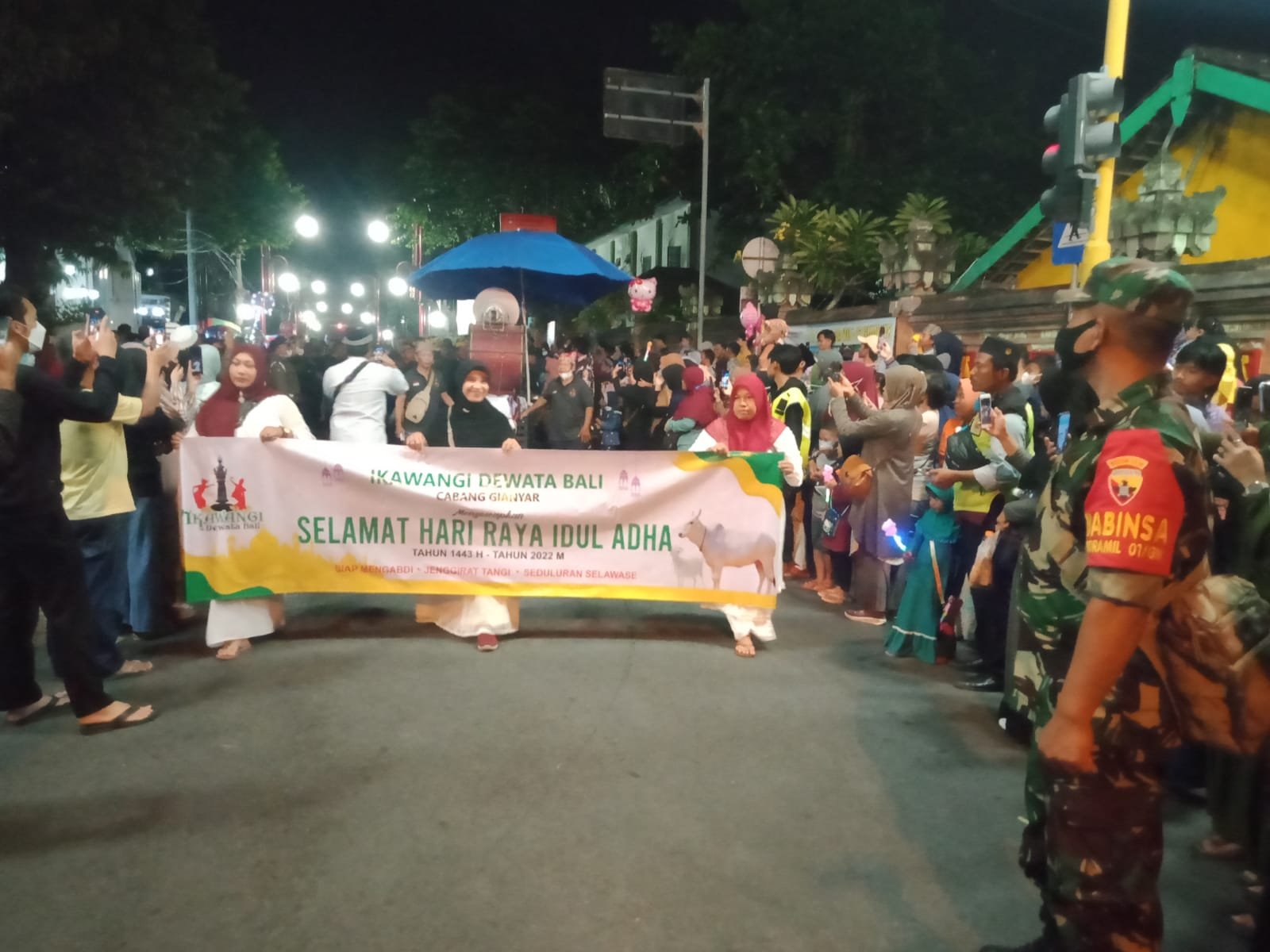 Kodim 1616/Gianyar Amankan Takbir Keliling Warga Muslim Gianyar 1 IMG 20220709 WA0154