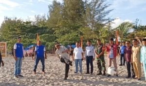 Olahraga Sambil Berwisata, Wako Genius Buka Turnamen Sepak Bola Pantai RKPS CUP 2022