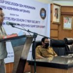 Kadis Kominfotik Sumbar Buka FGD Dengan Tema “Membangun Integritas ASN Melalui Cyber City”