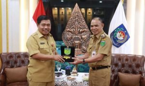 Sekjen Kemendagri Suhajar Diantoro Apresiasi Kinerja Pj. Bupati Tebo