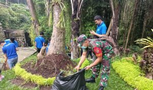 Babinsa Koramil 1616-03/Tampaksiring Laksanakan Giat Jumat Bersih 