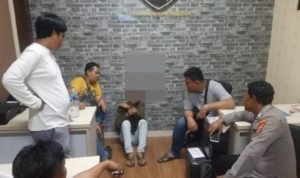 Usai Bunuh Istrinya Lalu Serahkan Diri ke Polisi , Ini Kata Kakak Korban