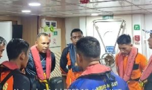 Hilang Arah Akibat Cuaca Buruk, Tim SAR Lakukan Pencarian Speedboat Kie Besi Bersama 40 Penumpang