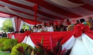 Pemkab Bungo Gelar Pawai Pembangunan yang Diikuti Ribuan Warga Meriahkan HUT RI ke 77