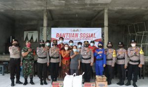 Polwan Polres Klungkung Gelar Bantuan Sosial 
