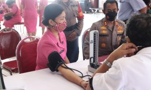 Polwan Polres Klungkung menggelar Bakti Donor Darah