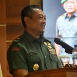 Kasdam II/Swj Brigjen TNI Izak Pangemanan Beri Kuliah Umum ke Mahasiswa Baru Unsri