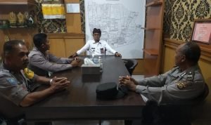 Polsek Densel Kunjungi Kantor Perbekel Desa Sidakarya