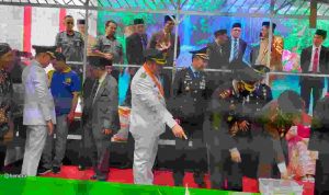 Kalapas Kelas IIB Ajak Bupati Bungo Tinjau Budidaya Lobster Usai Pemberian Remisi kepada Narapidana