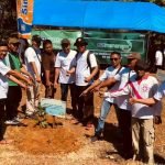 HUT RI ke-77, BRI Unit Todanan Bagikan 200 Bibit Alpukat ke Desa Bedingin