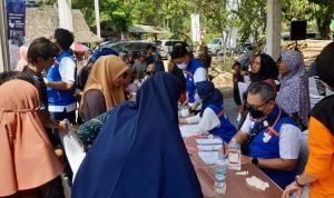 Warga Baduy Luar dan Baduy Dalam Serta Masyarakat Mendapatkan Pengobatan Gratis