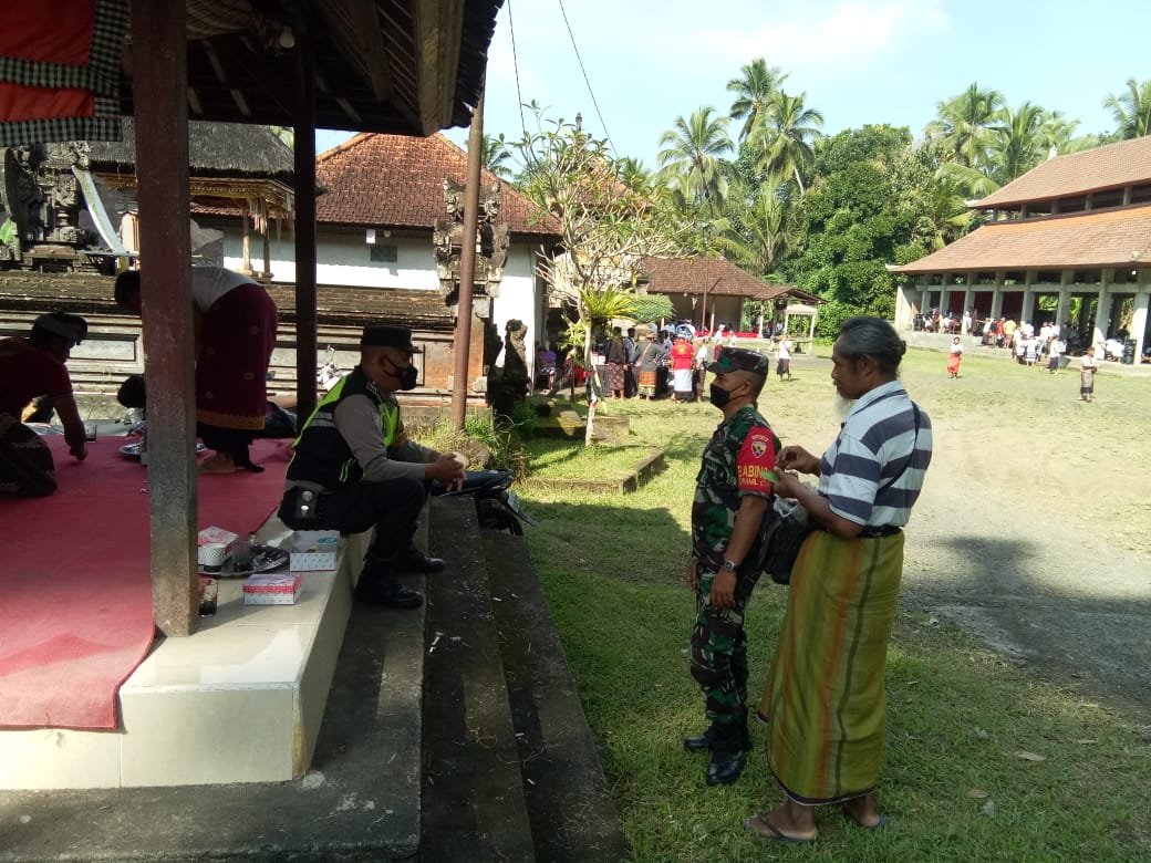 Babinsa Koramil 1616-07/Payangan Pantau Dan Amankan Kegiatan Turnamen Ceki 1 IMG 20220821 WA0065