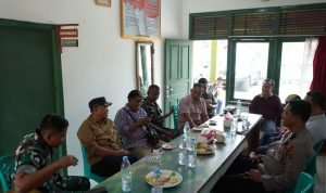 Pj. Bupati Aspan Fasilitasi Penyelesaian Konflik Antara Desa Teluk Rendah Pasar dan Tuo Ilir