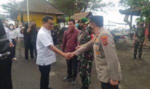 Wakapolres Klungkung Sambut Kedatangan Kepala Staf Kepresidenan RI Beserta Rombongan