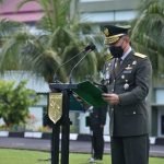 Upacara Peringatan HUT ke-77 Kemerdekaan RI di Makodam XIII/Mdk