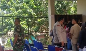 Bhabinkamtibmas Polsek Rangkasbitung Bersama Babinsa Giat Monitoring Pendistribusian BLT BBM di Desa Jatimulya