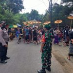 Beri Rasa Aman, Babinsa Koramil 1616-02/Ubud Pantau Kegiatan Keagamaan