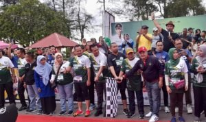 Ikuti Event Pariaman Berlari Tahun 2022, Anggota DPR RI Jhon Kenedy Azis Apresiasi Pemkot Pariaman Beserta Jajaran