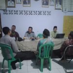 Pastikan Situasi Kondusif Babinkamtibmas Hadiri Rapat Penutupan Pendaftaran Balon Kades