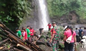 Babinsa Koramil 1616-06/Tegallalang Laksanakan Karya Bakti