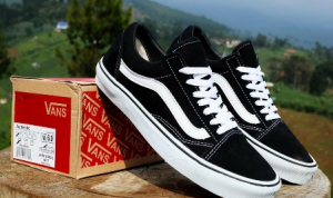 Mau Punya Alas Kaki Keren dan Nyaman? Pilihlah Sepatu Vans Pria!