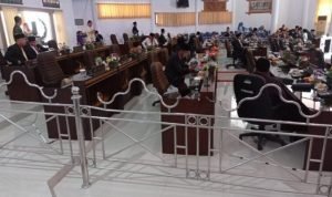 Miris, Sidang Paripurna Anggota DPRD Way Kanan Banyak yang Tidak Hadir