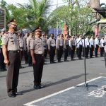 Personil Polsek Mengwi Mendapatkan Kenaikan Pangkat Pengabdian