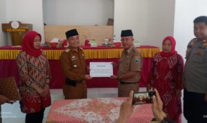 Serah Terima Jabatan, Rendy Eko Supriyanto Resmi Menjabat Camat Kecamatan Ketapang