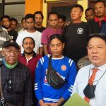 Puluhan Massa Dari Sukasada Buleleng Datangi Polres Untuk Keadilan Restoratif