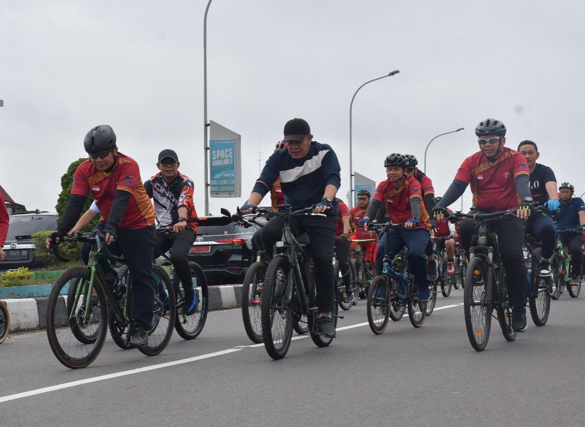 Semarakan HUT ke-77 TNI, Pangdam II/Swj Gowes Bersama Forkopimda Sumsel dan Masyarakat 1 IMG 20221009 WA0080 1