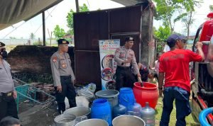 Polres Jembrana Lakukan Giat Program Purnama di Desa Pengambengan