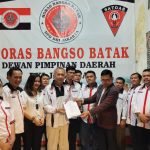Penyerahan SK Horas Bangso Batak ke Ketua HBB Jakarta, ini Harapan Ketua Umum!