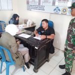 Babinsa Sertu Miswanro Dampingi Lurah Kebun Bunga Data Warga untuk Pengajuan Pinjaman UMKM