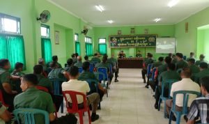 Personel Kodim 1616/Gianyar Terima Penyuluhan Hukum dari Kumdam IX/Udayana
