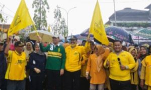 HUT Golkar Ke-58, Genius Bersama Mardison Lepas Peserta Jalan Sehat