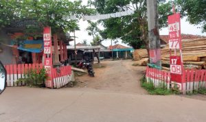Warga Keluhkan Industri Olahan Kayu di Cisoka
