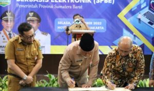 Atasi Blankspot, Pemprov Sumbar teken MoU Dengan Yayasan Internet Indonesia