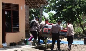 Pasca banjir Surut di Candipuro, Polisi Geruduk Pemukiman Warga