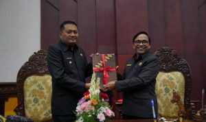 Bupati Gianyar dan DPRD Tetapkan 5 Ranperda menjadi Perda