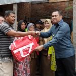 Bupati dan Ketua TP PKK Bungo Tinjau Rumah Warga yang Roboh