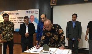 Wali kota Pangkalpinang Maulan Aklil Beri Kuliah umum di Kampus STIE Pertiba